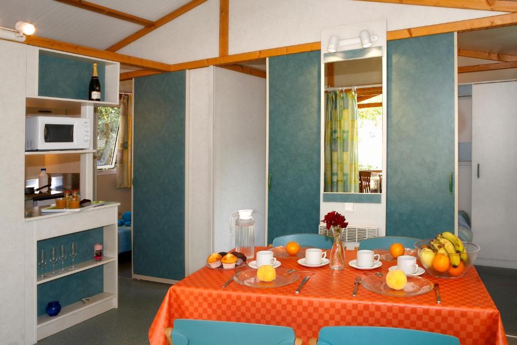 Camping Bassegoda Park Hotel Albanya Cameră foto